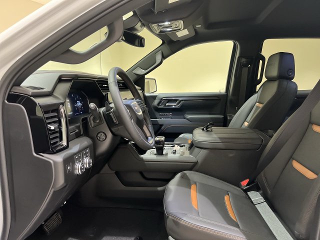 New 2026 GMC Sierra 1500 AT4 w/ AT4 Premium Package AWD/4WD image 18