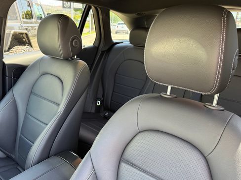 Used 2022 Mercedes-Benz GLC 300 image 25