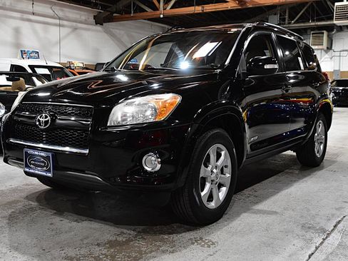 Used 2011 Toyota RAV4 Limited w/ Limited Extra Value Pkg AWD/4WD image 3
