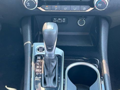 Used 2024 Nissan Altima 2.5 SV FWD image 20