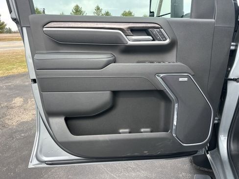 New 2026 Chevrolet Silverado 2500 LTZ w/ LTZ Convenience Package image 22