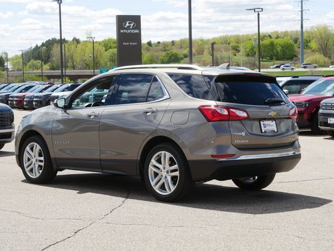 Used 2018 Chevrolet Equinox Premier AWD/4WD image 8