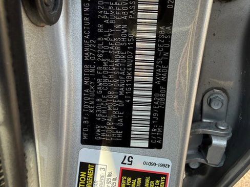 Used 2022 Toyota Camry SE w/ Carpet Mat Package (TMS) AWD/4WD image 39