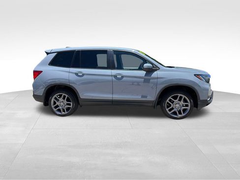 Used 2023 Honda Passport EX-L image 8
