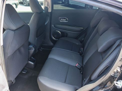 Used 2021 Honda HR-V EX image 19