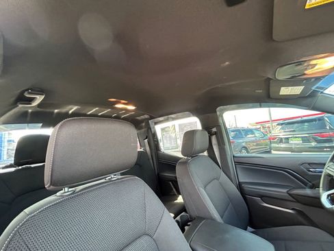 Used 2023 Chevrolet Colorado LT w/ LT Convenience Package image 27