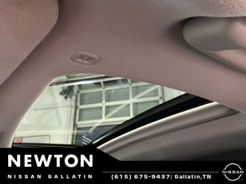 Used 2017 Lexus RX 350 AWD w/ Premium Package image 4