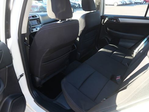 Used 2017 Subaru Legacy 2.5i Premium w/ Moonroof Package image 21