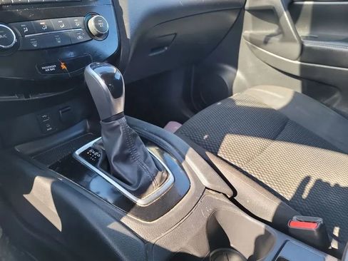 Used 2017 Nissan Rogue Sport S w/ S Appearance Package image 16