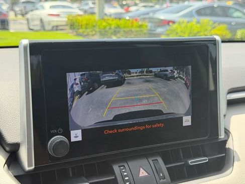 Used 2023 Toyota RAV4 XLE Premium FWD image 23