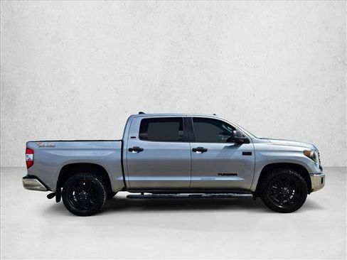 Used 2020 Toyota Tundra SR5 w/ SR5 Upgrade Package RWD image 4
