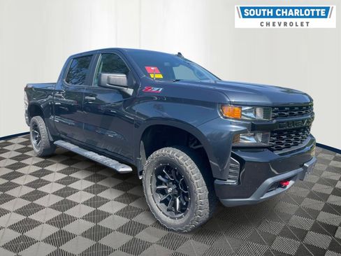 Used 2021 Chevrolet Silverado 1500 Custom Trail Boss AWD/4WD image 3