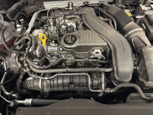 Used 2024 Volkswagen Taos S image 19