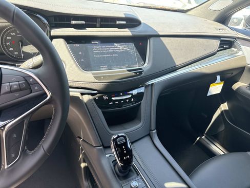 New 2026 Cadillac XT5 Premium Luxury AWD/4WD image 26