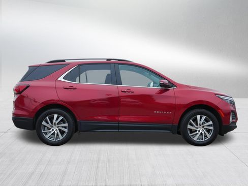 Used 2023 Chevrolet Equinox LT image 8