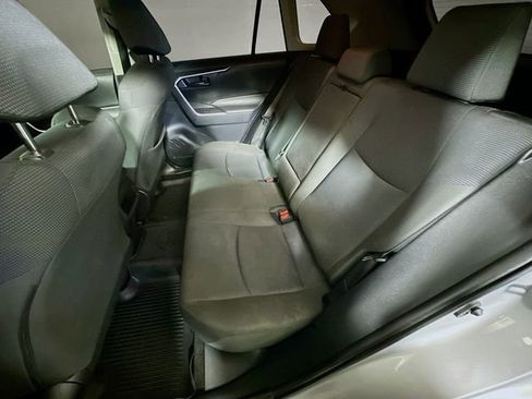 Used 2019 Toyota RAV4 LE w/ All Weather Liner Package image 21
