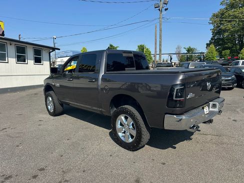 Used 2019 RAM 1500 Big Horn RWD image 7