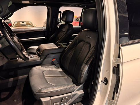 Used 2022 Ford Expedition Max Platinum image 10