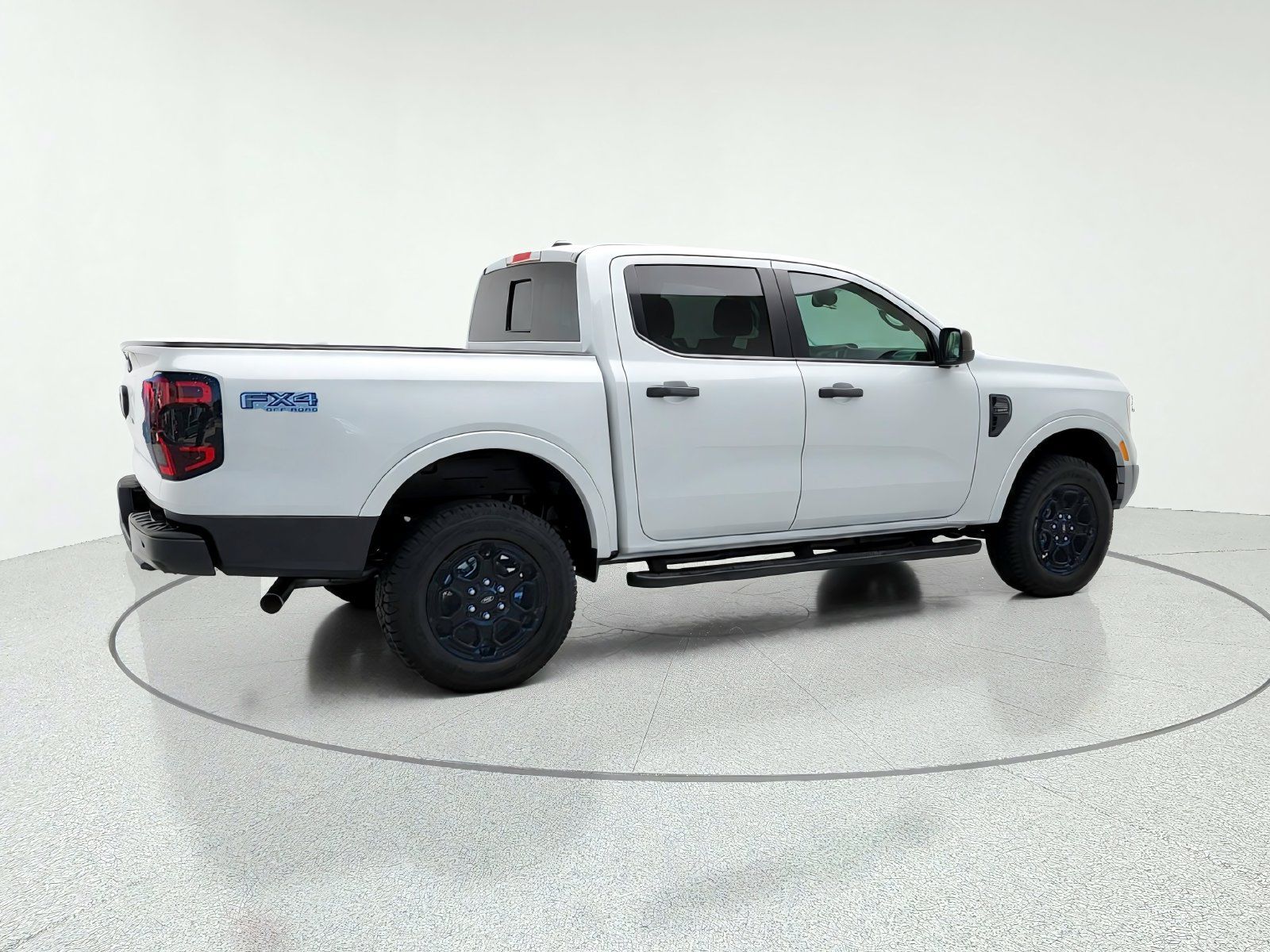 New 2026 Ford Ranger XLT w/ Equipment Group 301A High AWD/4WD image 9