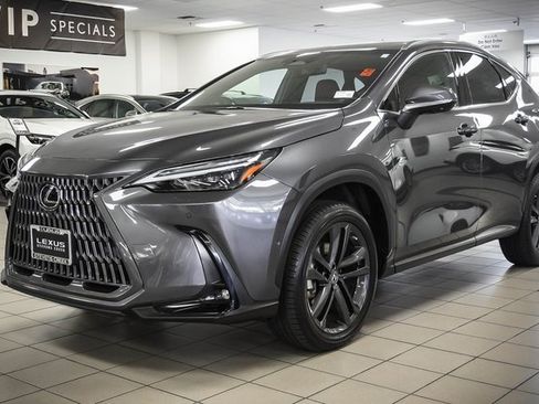 Certified 2022 Lexus NX 450h+ AWD image 3