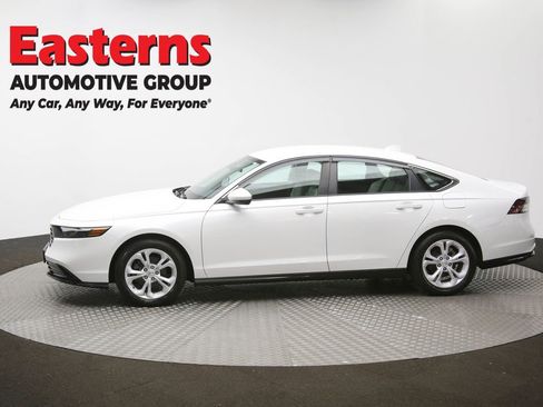 Used 2025 Honda Accord LX image 57