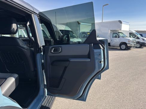 Certified 2023 Ford Bronco Big Bend w/ Sasquatch Package image 14