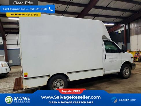 Used 2020 Chevrolet Express 3500 image 4