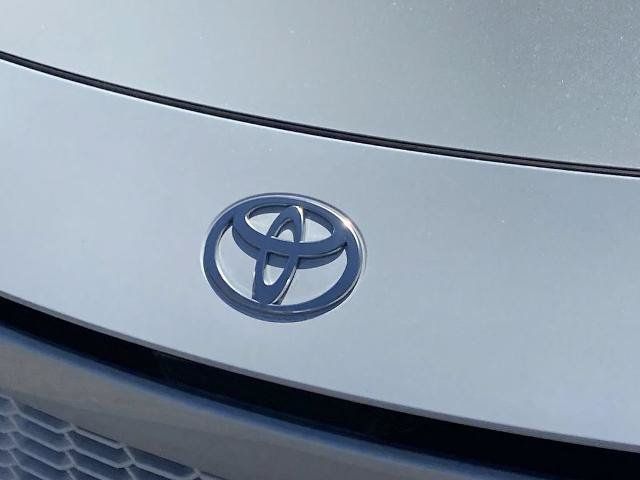 Used 2025 Toyota Camry XSE FWD image 25