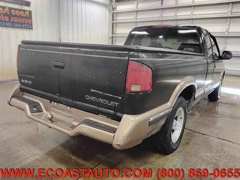 Used 1996 Chevrolet S10 Pickup LS RWD image 3