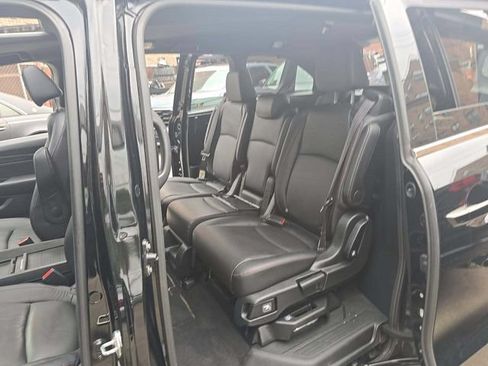 Used 2023 Honda Odyssey Sport image 4