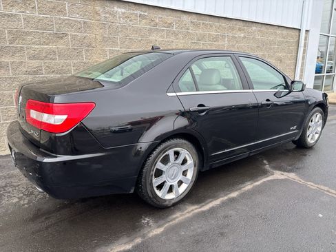 Used 2008 Lincoln MKZ image 3