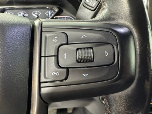 Used 2021 GMC Sierra 1500 AT4 w/ AT4 Value Package image 16