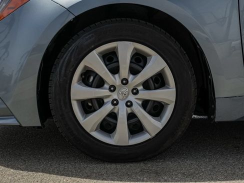 Used 2024 Toyota Corolla LE FWD image 12