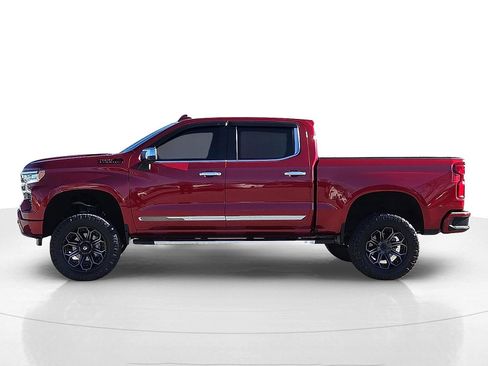 Used 2022 Chevrolet Silverado 1500 High Country w/ High Country Premium Package image 3