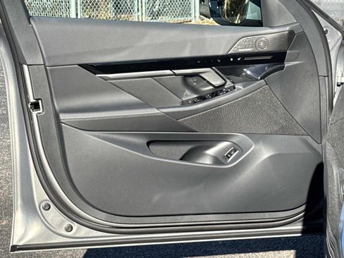 New 2026 BMW 530i w/ M Sport Package image 17