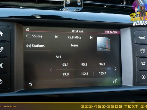 Used 2018 Jaguar XE RWD image 30