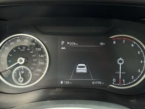 Used 2022 Genesis G70 3.3T RWD image 15