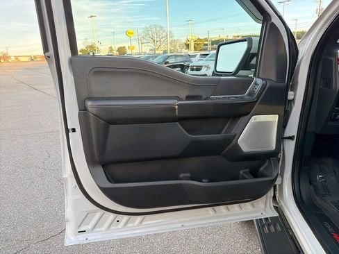 Used 2023 Ford F150 Raptor w/ Raptor Carbon Fiber Package image 13