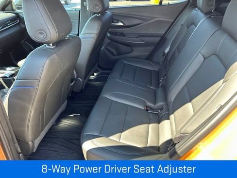 Certified 2024 Buick Envista Sport Touring w/ Convenience I Package FWD image 8