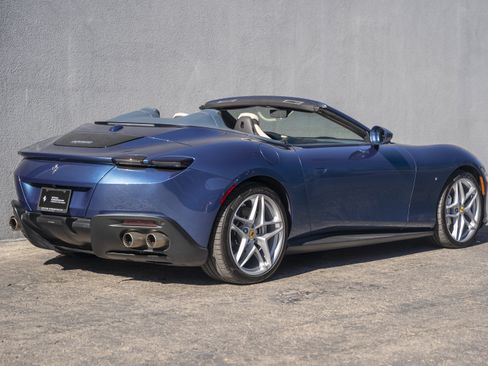 Certified 2025 Ferrari Roma Spider image 5