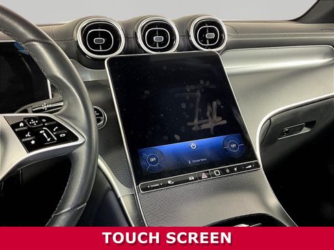 Used 2024 Mercedes-Benz GLC 300 4MATIC image 9