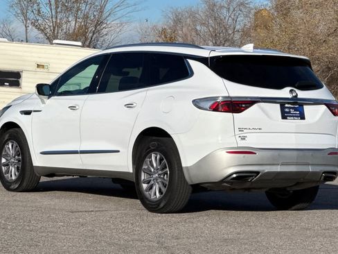 Used 2024 Buick Enclave Premium image 6