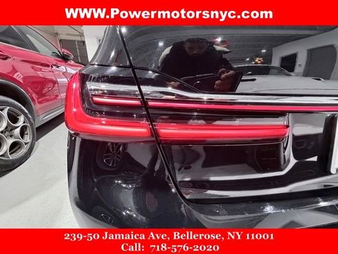 Used 2021 BMW 740i 740i image 10