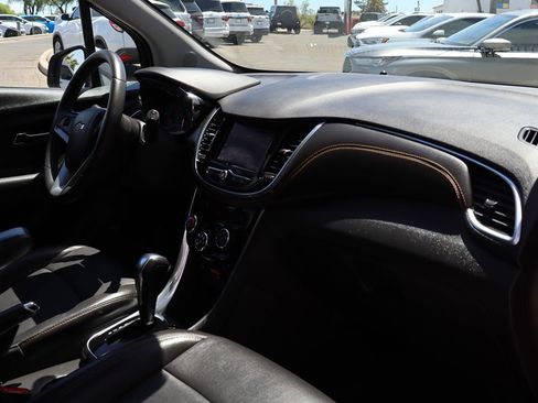 Used 2020 Chevrolet Trax Premier w/ LPO, Protection Package FWD image 35