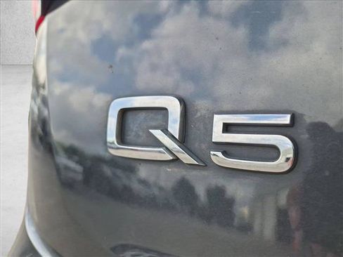 Used 2021 Audi Q5 2.0T Premium Plus AWD/4WD image 12