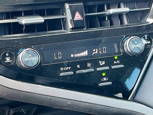 Used 2024 Toyota Camry XSE w/ Navigation Package FWD image 16