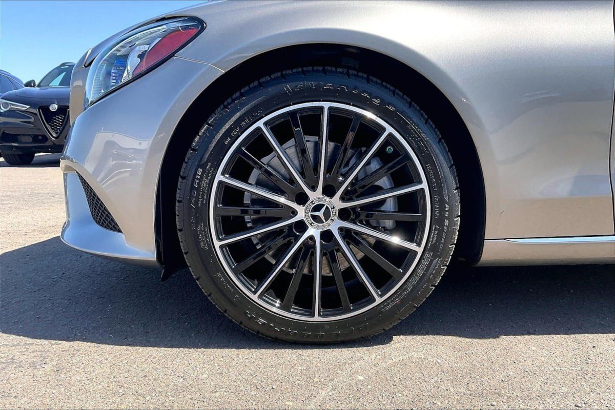 Used 2020 Mercedes-Benz C 300 Sedan w/ Premium Package image 9