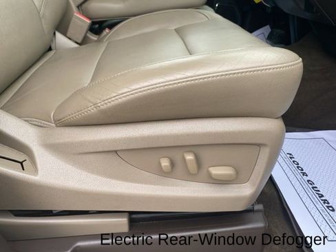 Used 2017 GMC Sierra 1500 SLT w/ SLT Preferred Package image 31