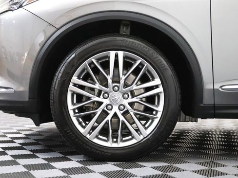 Used 2023 Acura MDX SH-AWD w/ Advance Package image 6