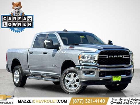 Used 2024 RAM 2500 Big Horn AWD/4WD image 1